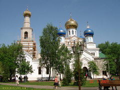 22 мая 2007 г. состоялось освящение Свято-Никольского храма по ул. Советской (возле к-т Товарищ, ранее здесь был бассейн).
