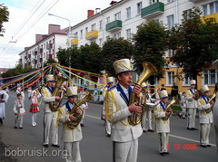 Торжественное шествие участников Дожинок-2006.